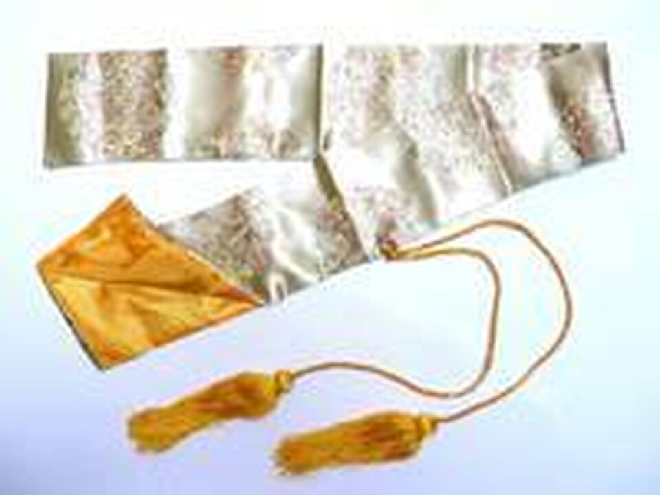 Schwertbeutel beige